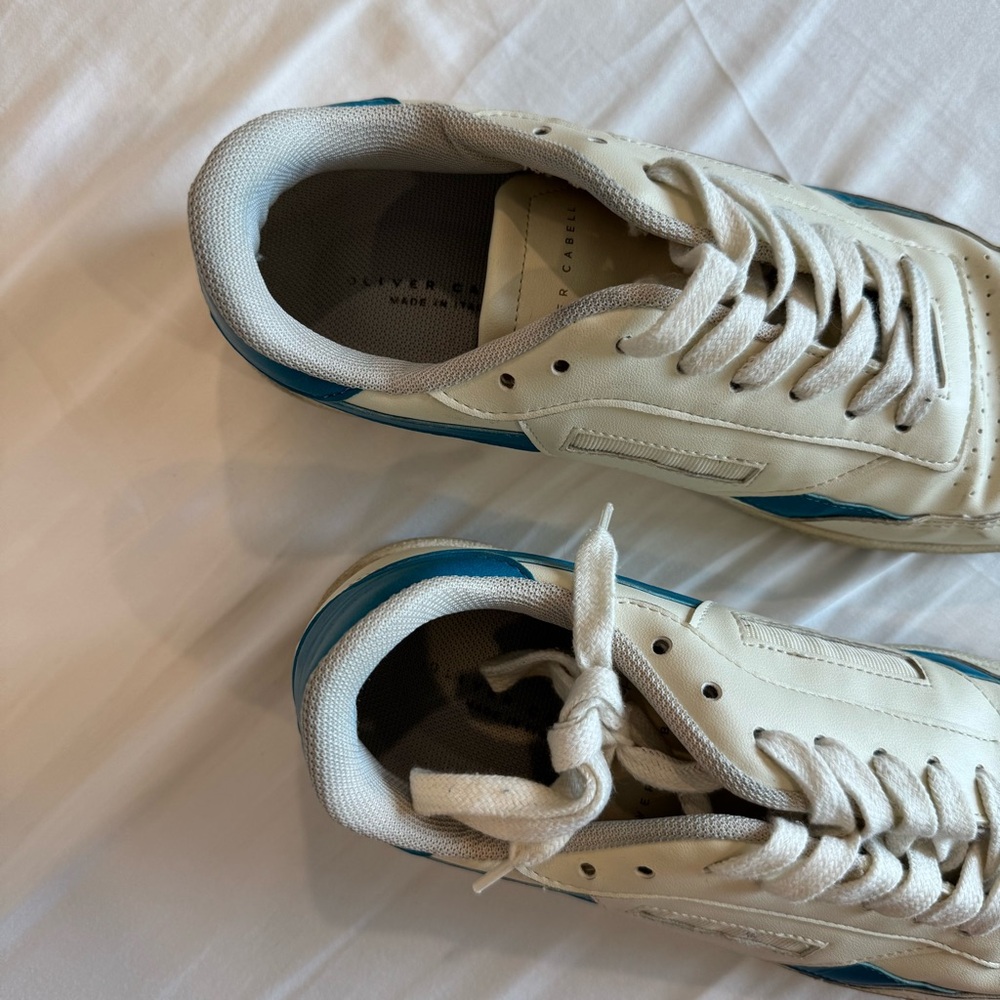 Oliver Cabell White and Blue Sneakers - Picture 4 of 8